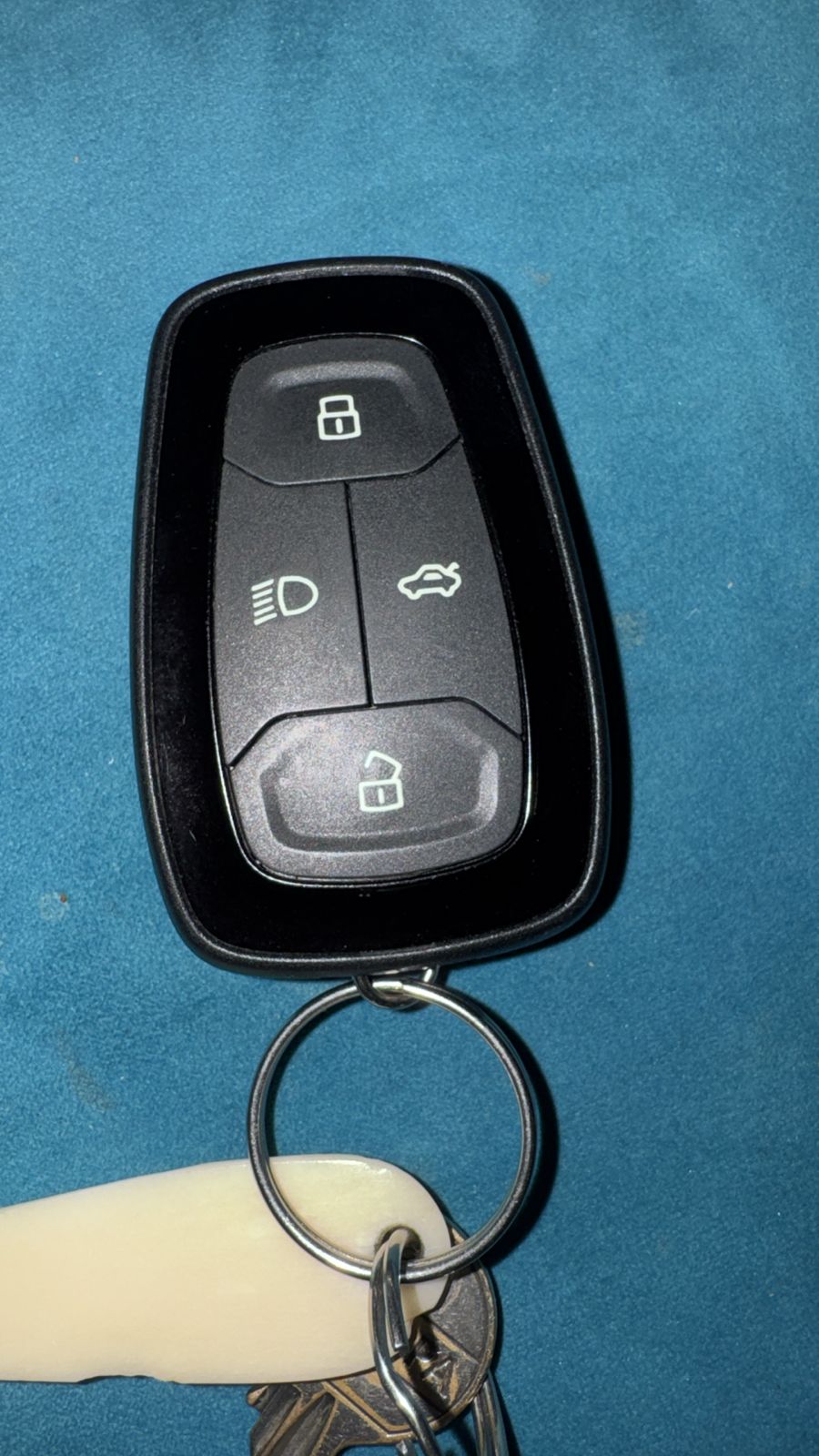 Car key fob duplicate